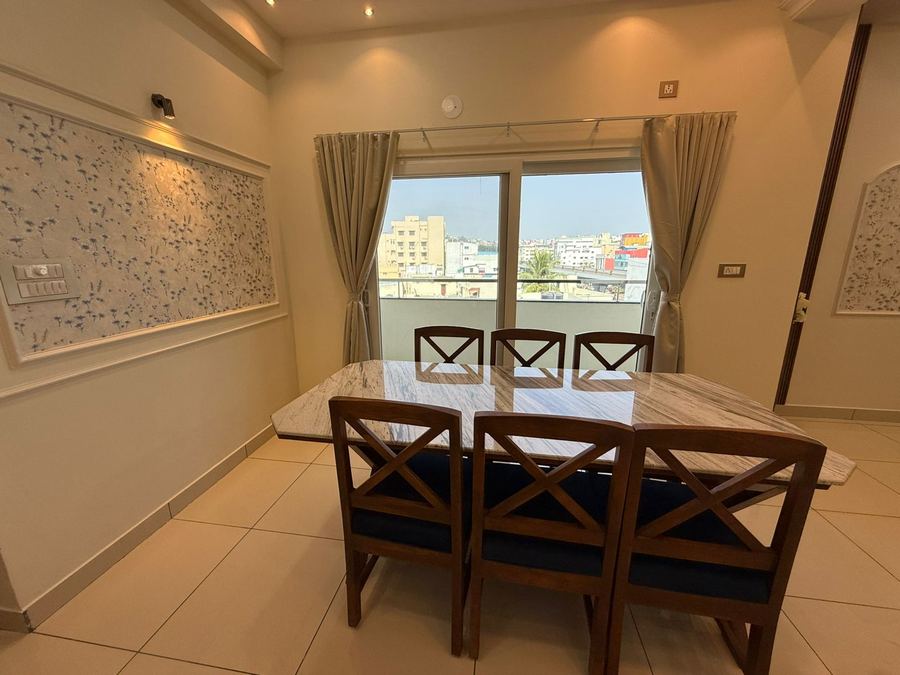 Dining area with stunning city view
